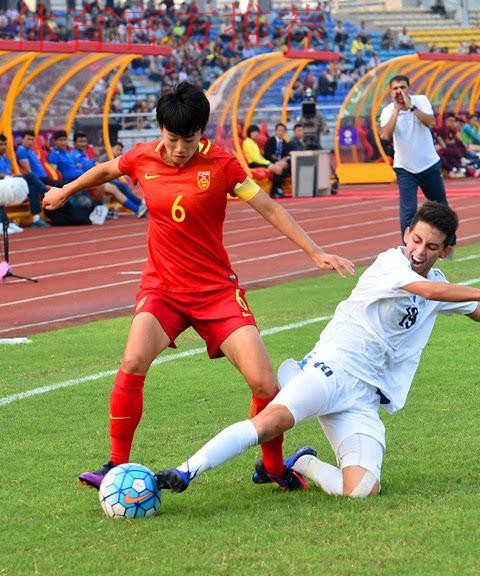 杨丽帽子戏法 中国女足4:1大胜乌兹别克斯坦